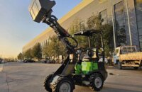 Stark SK150T tõstetud laaduriga