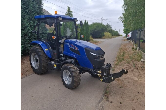 Eesmine kolmepunkti tõsteseade M404 traktorile